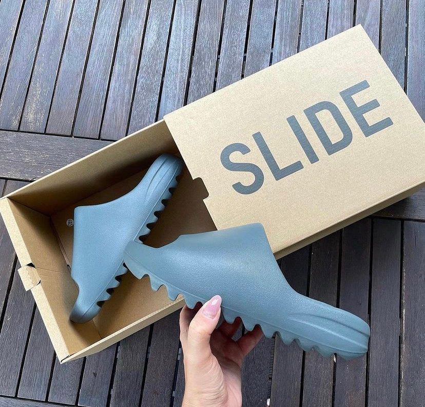 Yeezy Slide Slate